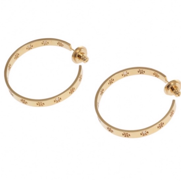 TORY BURCH • Signature Pierced Logo Hoops Earrings - Picture 4 of 5